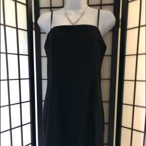 EUC LBD With Stretch 😇